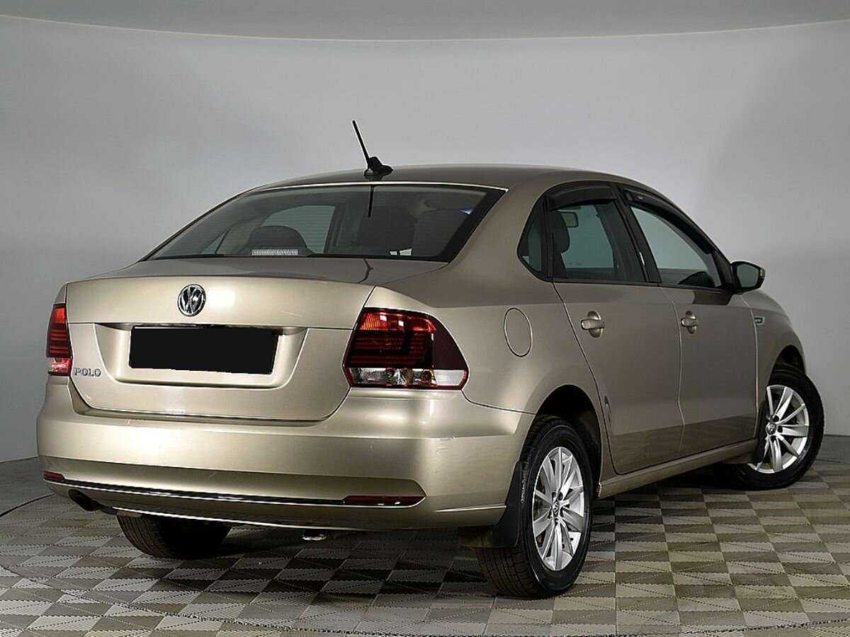Volkswagen Polo б/у, 2020, Автоматическая. Фото: #1