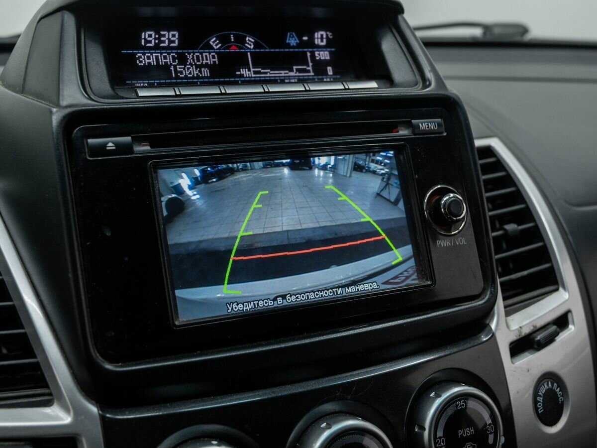 Mitsubishi Pajero Sport б/у, 2014, Автоматическая. Фото: #18