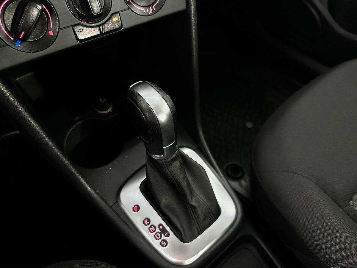 Volkswagen Polo б/у, 2016, Автоматическая. Фото: #12