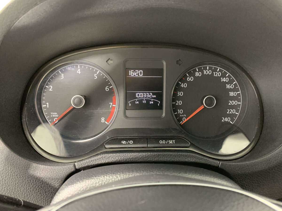 Volkswagen Polo б/у, 2019, Механическая. Фото: #8