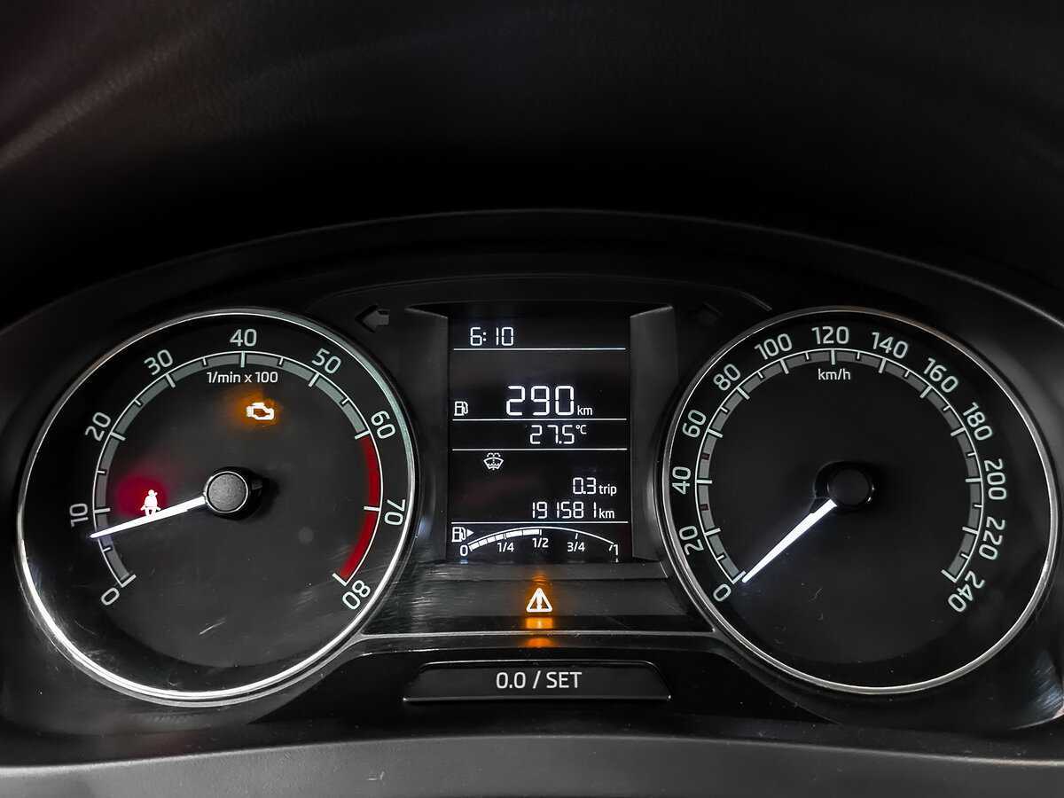 Skoda Rapid б/у, 2017, Механическая. Фото: #15