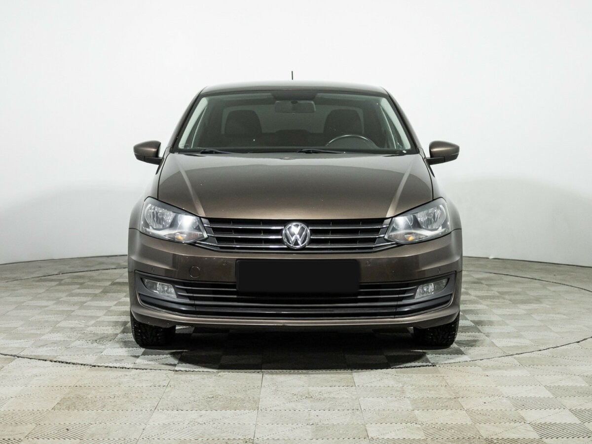 Volkswagen Polo б/у, 2018, Роботизированная. Фото: #1