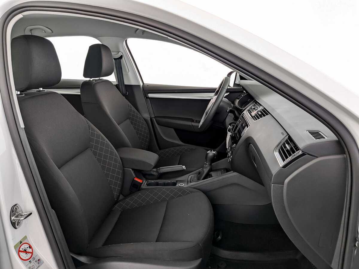 Skoda Octavia б/у, 2020, Автоматическая. Фото: #18