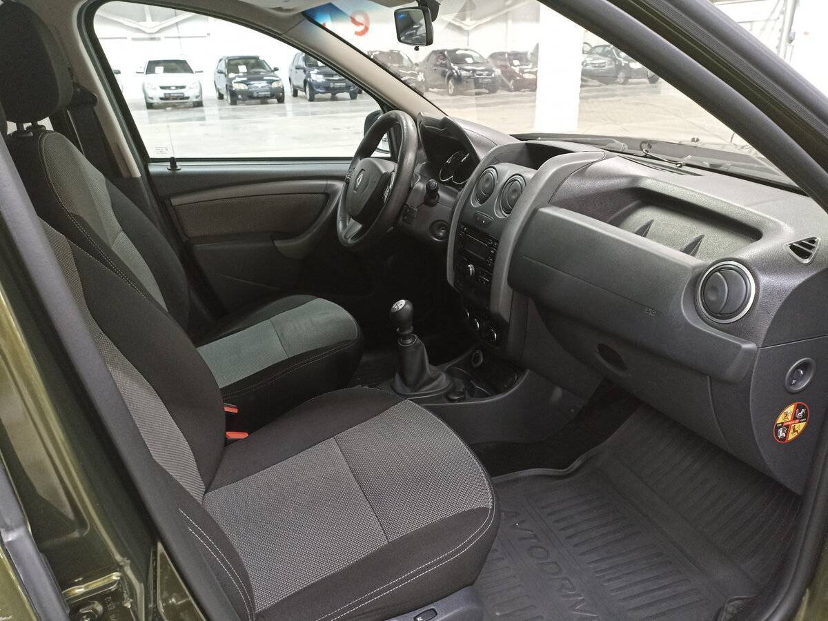 Renault Duster б/у, 2015, Механическая. Фото: #10