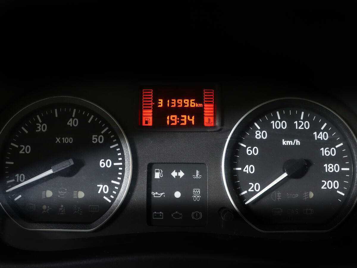 Nissan Almera б/у, 2018, Механическая. Фото: #8