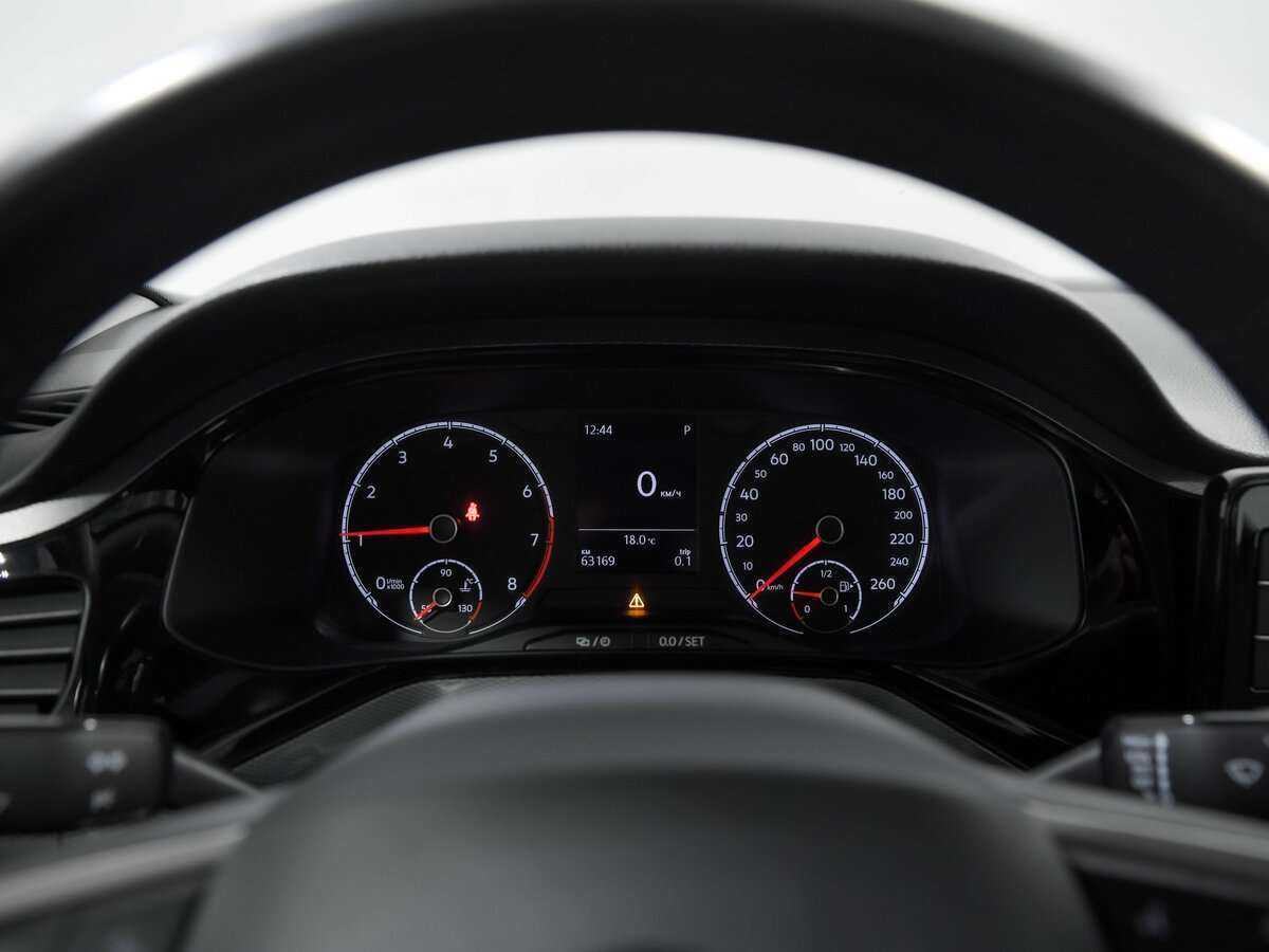 Volkswagen Polo б/у, 2021, Автоматическая. Фото: #6