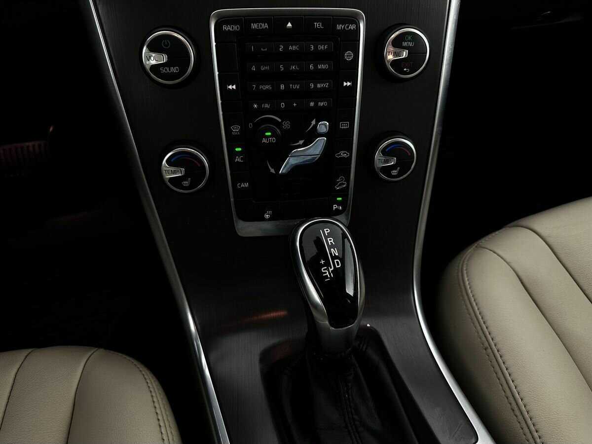 Volvo XC60 б/у, 2014, Автоматическая. Фото: #12