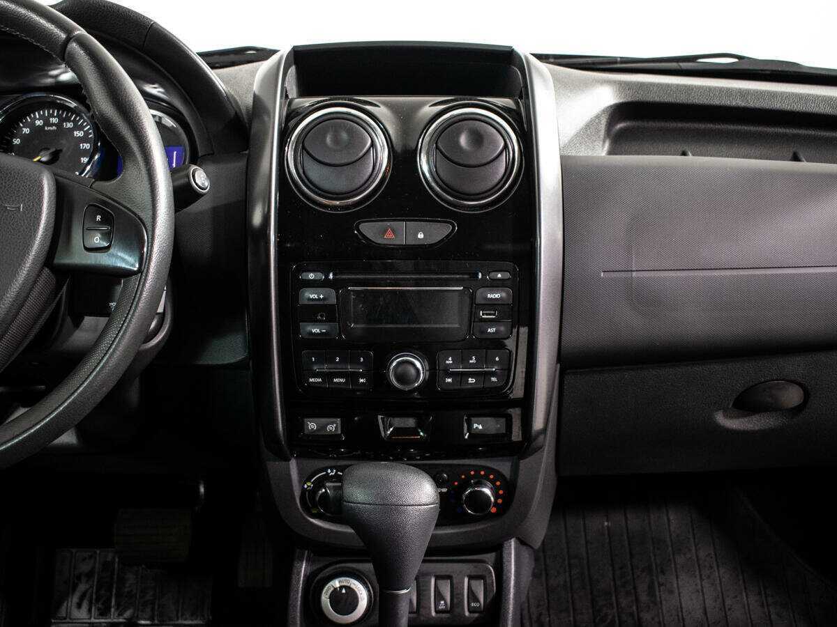 Renault Duster б/у, 2015, Автоматическая. Фото: #10