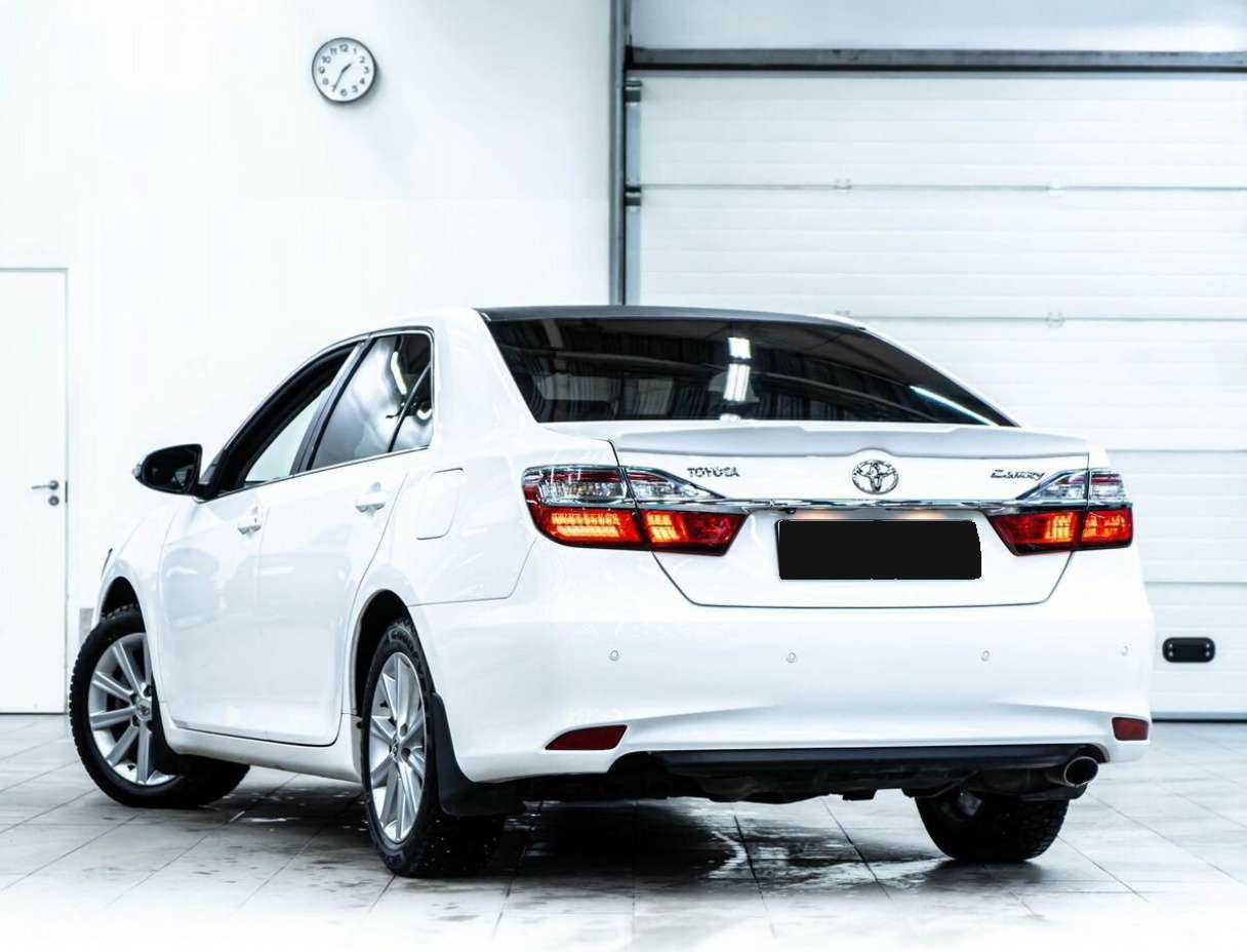Toyota Camry б/у, 2016, Автоматическая. Фото: #3