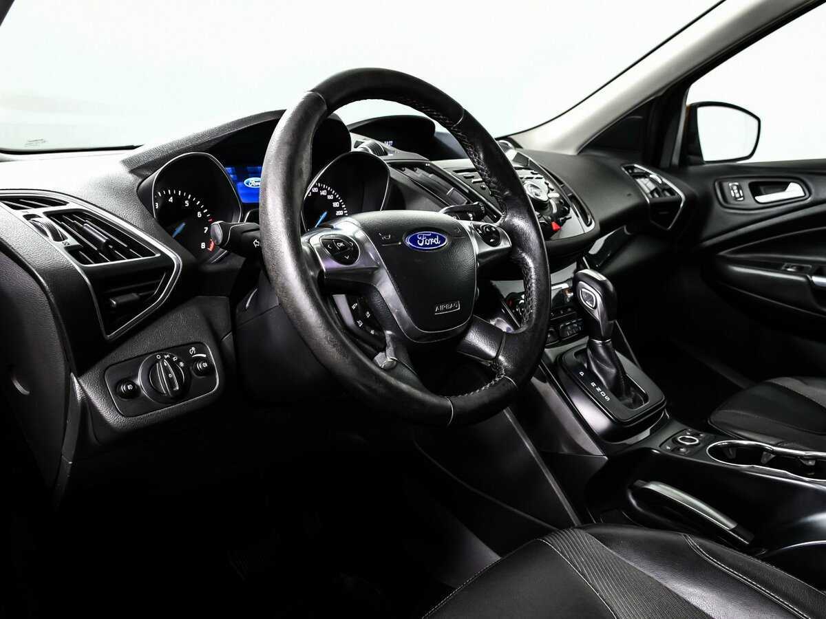 Ford Kuga б/у, 2013, Автоматическая. Фото: #12