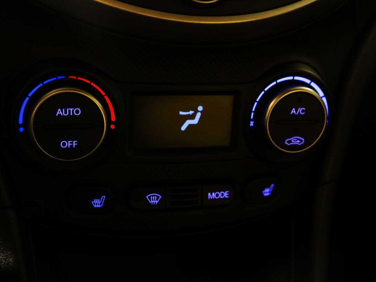 Hyundai Solaris б/у, 2016, Автоматическая. Фото: #12