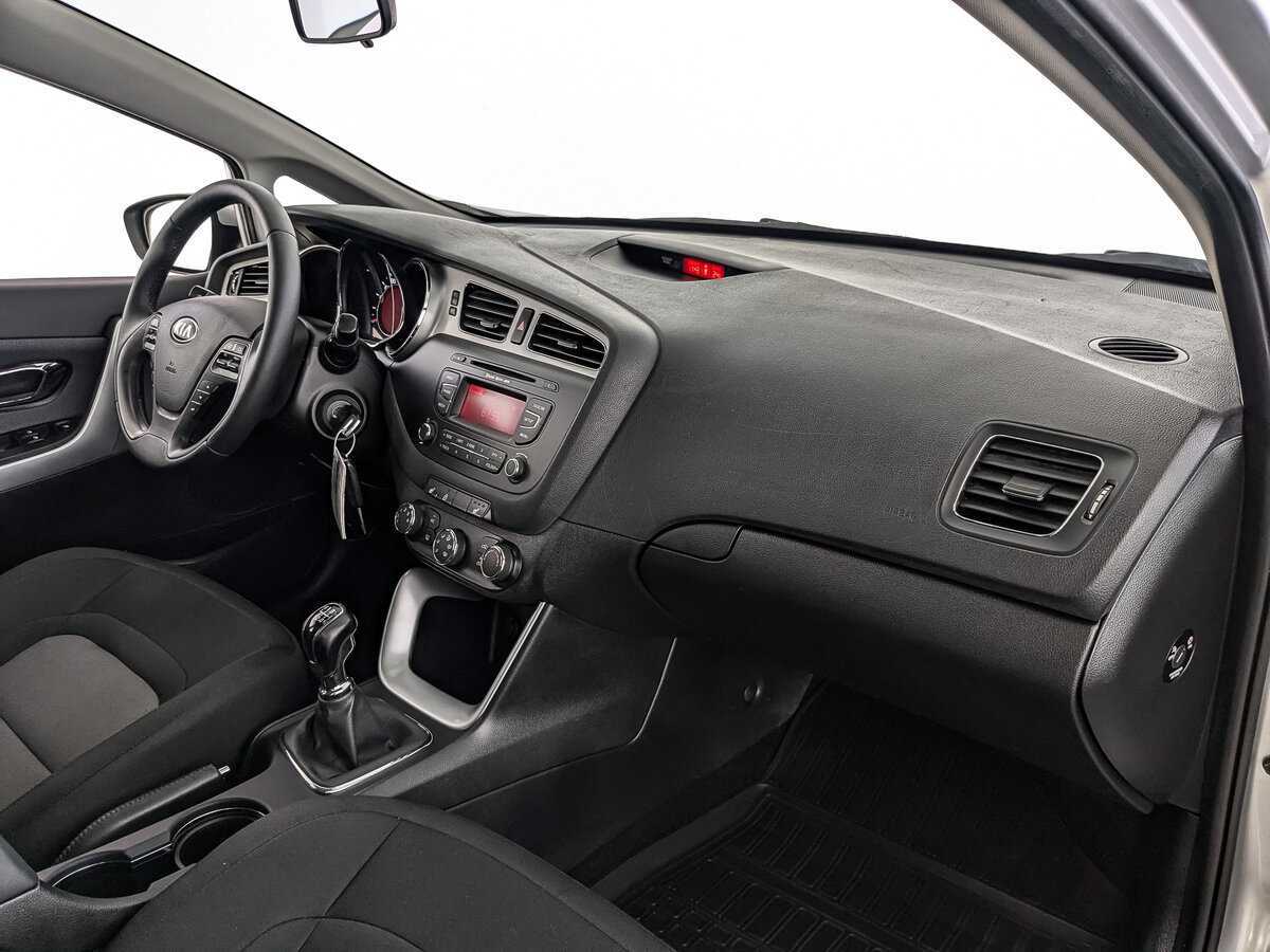 Kia Ceed б/у, 2015, Механическая. Фото: #8