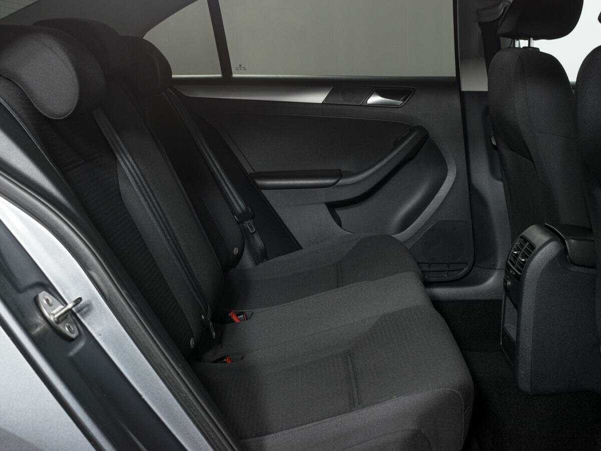 Volkswagen Jetta б/у, 2016, Роботизированная. Фото: #8