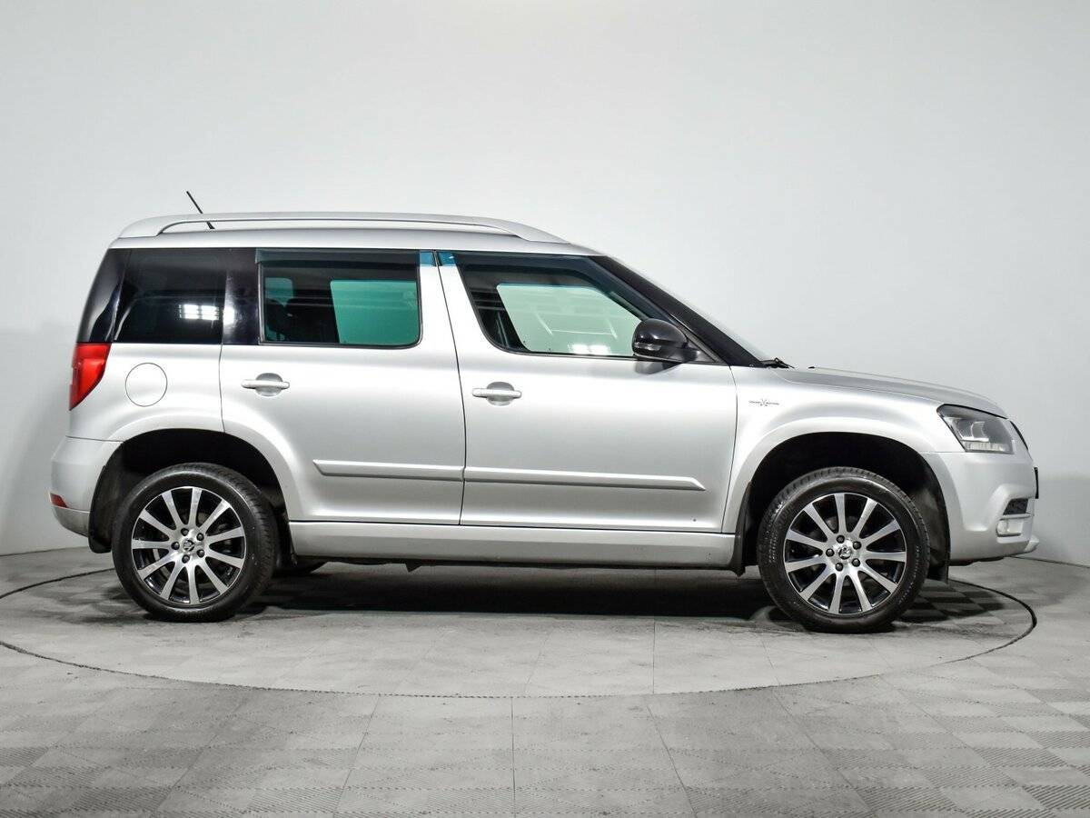 Skoda Yeti б/у, 2016, Автоматическая. Фото: #3