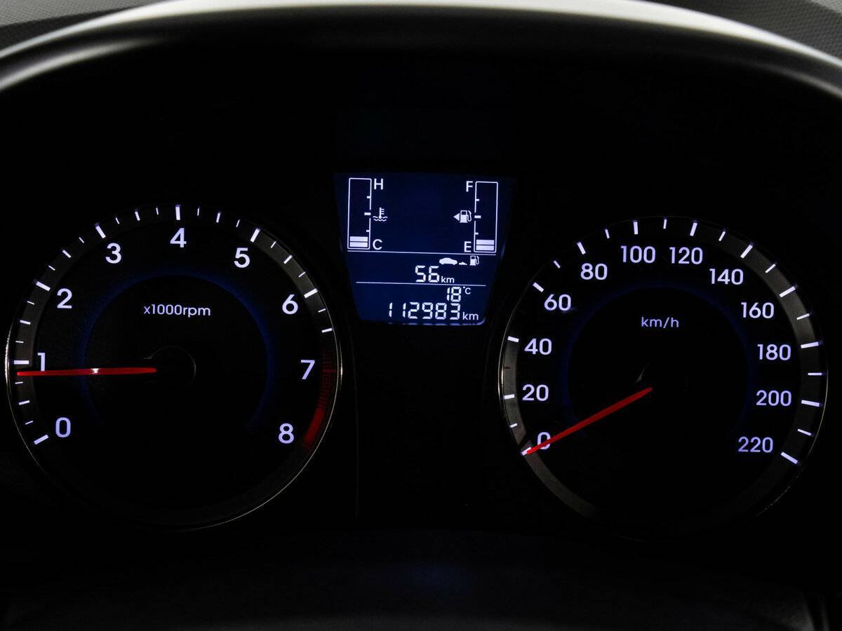 Hyundai Solaris б/у, 2016, Механическая. Фото: #12