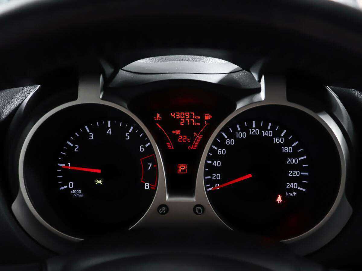 Nissan Juke б/у, 2014, Вариатор. Фото: #13