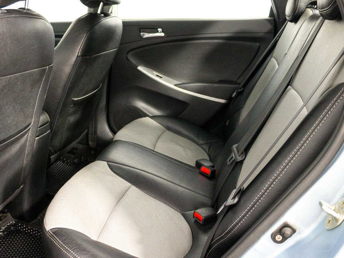 Hyundai Solaris б/у, 2012, Автоматическая. Фото: #10