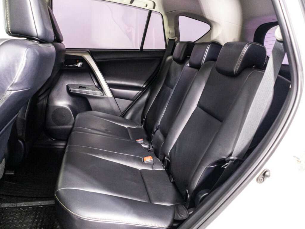 Toyota RAV4 б/у, 2013, Автоматическая. Фото: #8