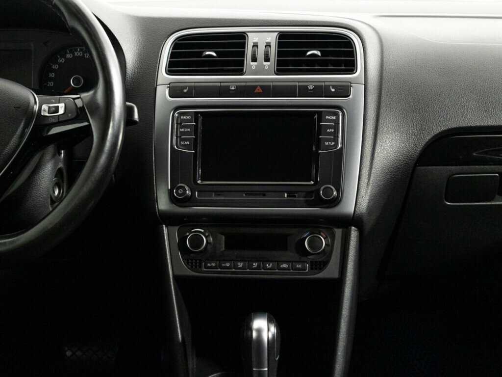 Volkswagen Polo б/у, 2018, Автоматическая. Фото: #13