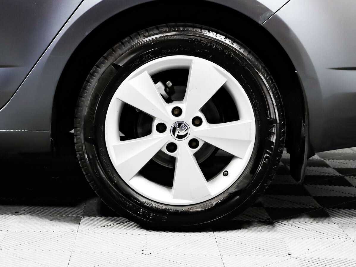Skoda Octavia б/у, 2014, Механическая. Фото: #13