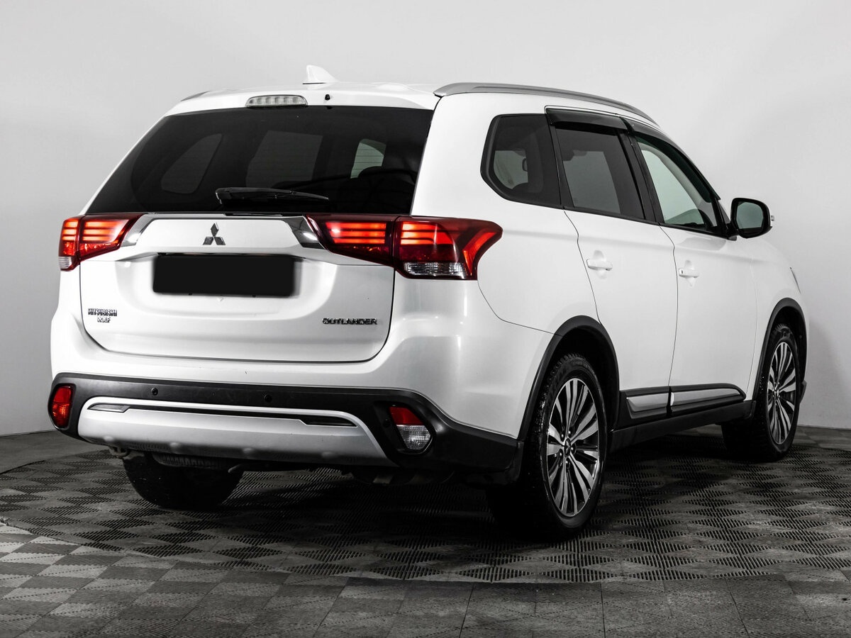 Mitsubishi Outlander б/у, 2019, Вариатор. Фото: #3