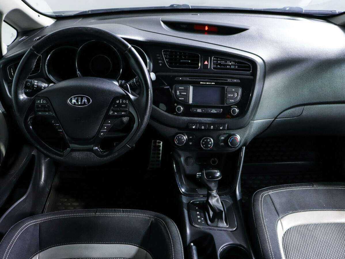 Kia Ceed б/у, 2014, Автоматическая. Фото: #11