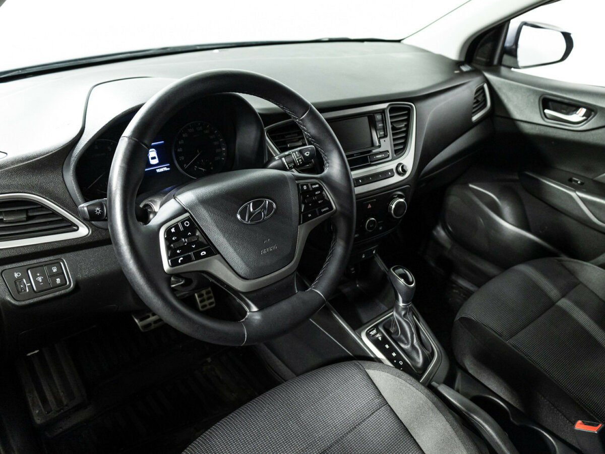 Hyundai Solaris б/у, 2017, Автоматическая. Фото: #10