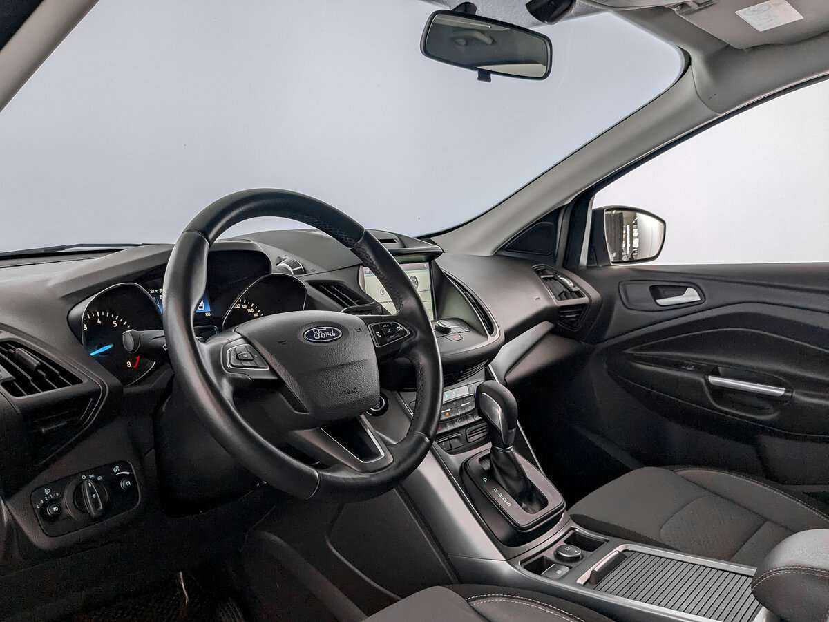 Ford Kuga б/у, 2016, Автоматическая. Фото: #15