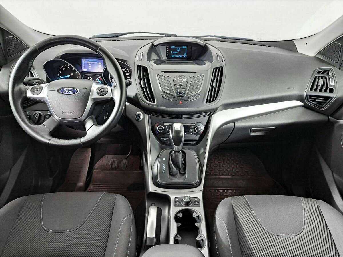 Ford Kuga б/у, 2015, Автоматическая. Фото: #11