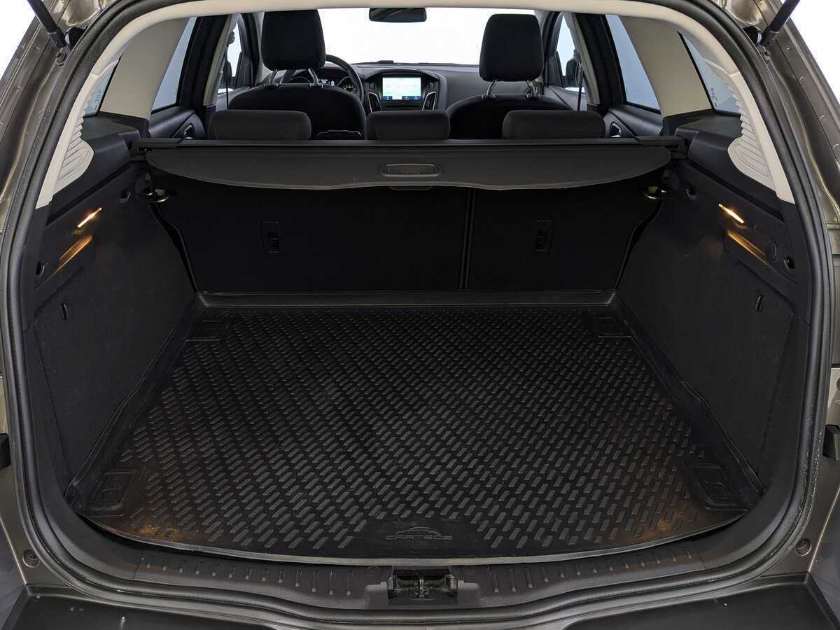 Ford Focus б/у, 2017, Автоматическая. Фото: #9