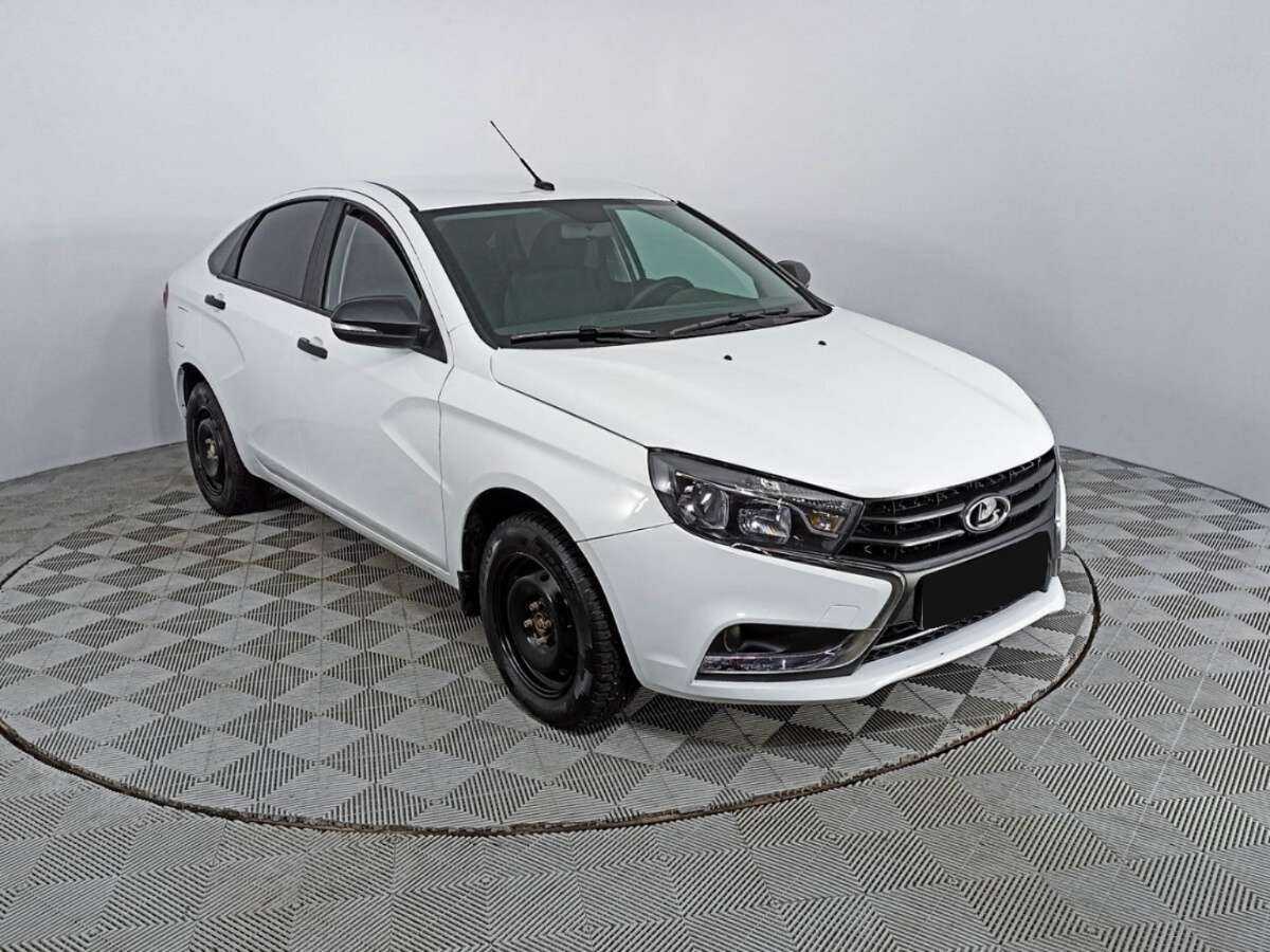 Lada (ВАЗ) Vesta б/у, 2021, Механическая. Фото: #2