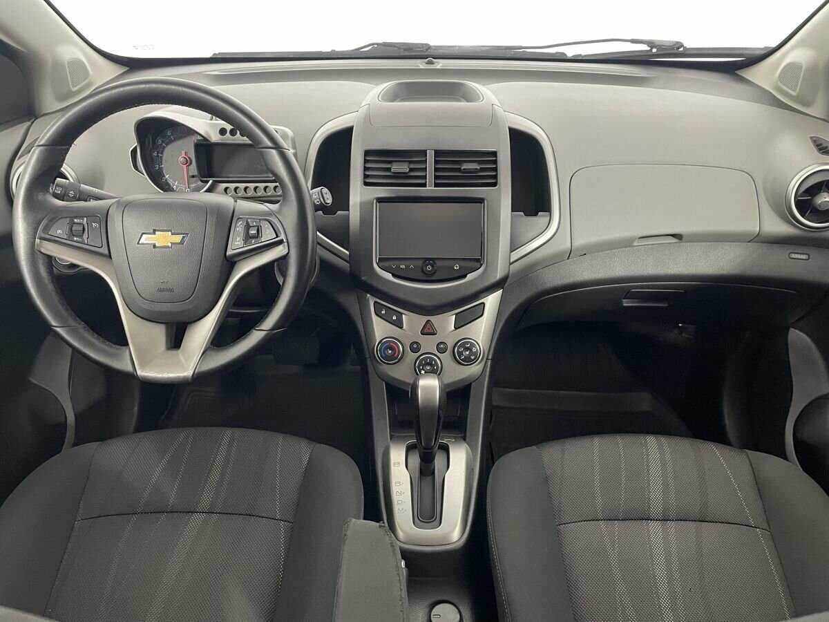 Chevrolet Aveo б/у, 2014, Автоматическая. Фото: #5
