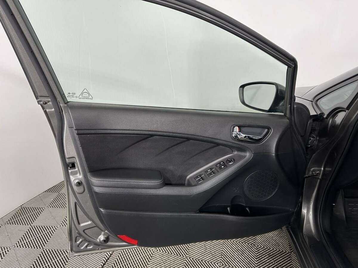 Kia Cerato б/у, 2019, Автоматическая. Фото: #7