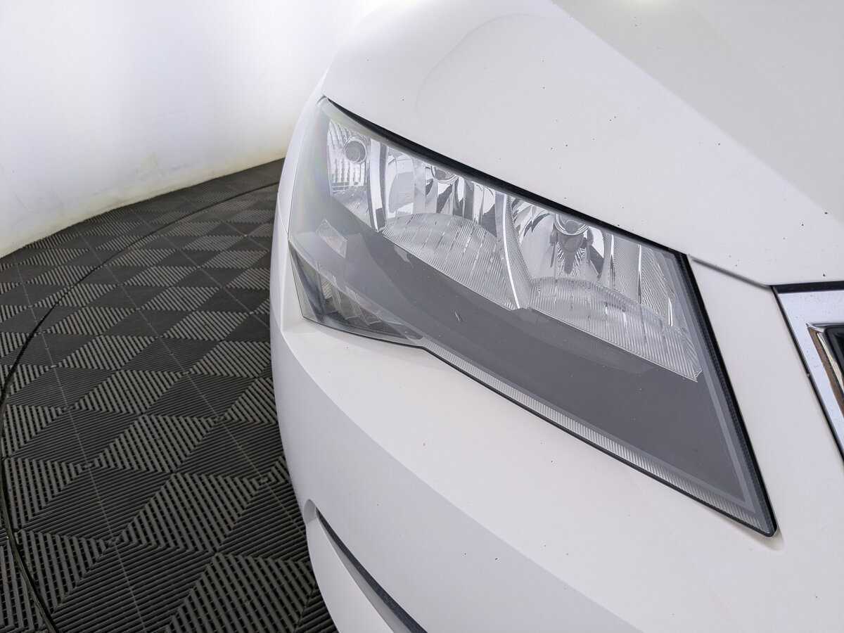 Skoda Superb б/у, 2017, Роботизированная. Фото: #10