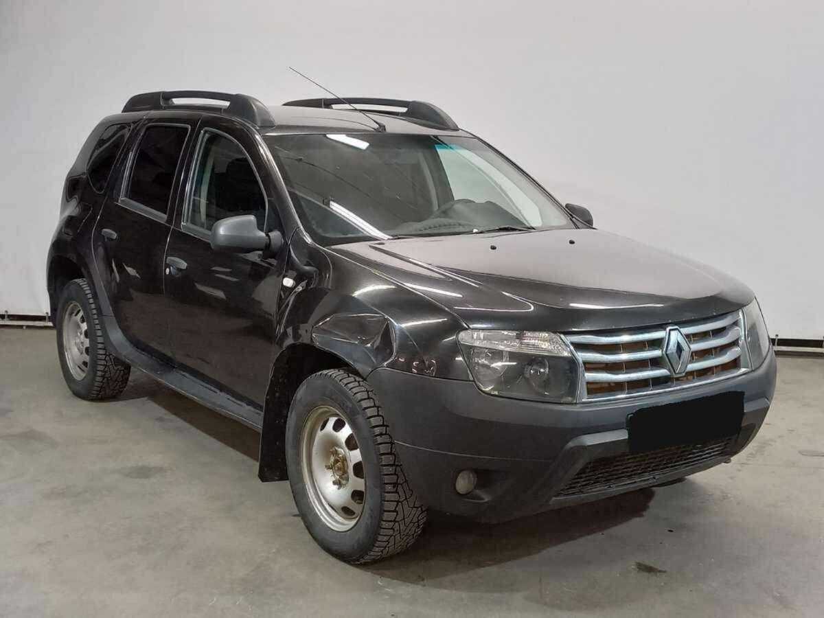 Renault Duster б/у, 2014, Механическая. Фото: #2