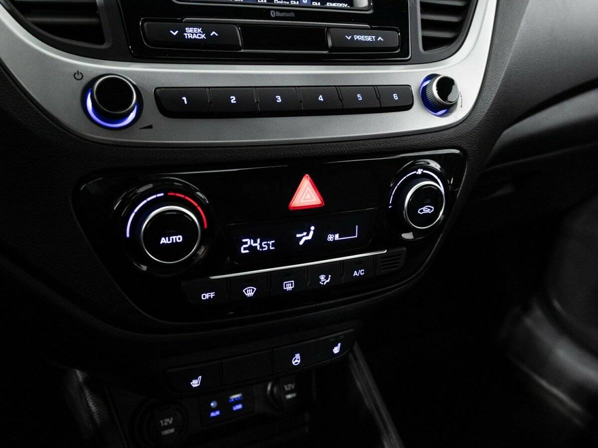 Hyundai Solaris б/у, 2017, Механическая. Фото: #15