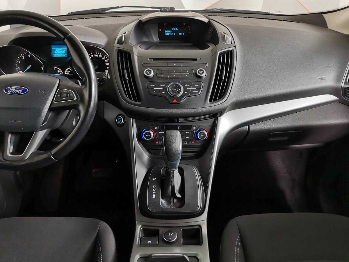 Ford Kuga б/у, 2017, Автоматическая. Фото: #10