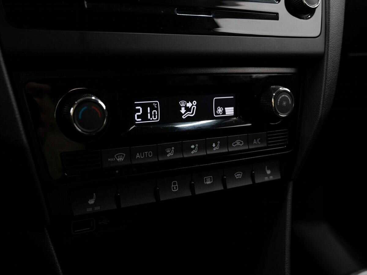 Skoda Rapid б/у, 2018, Механическая. Фото: #22