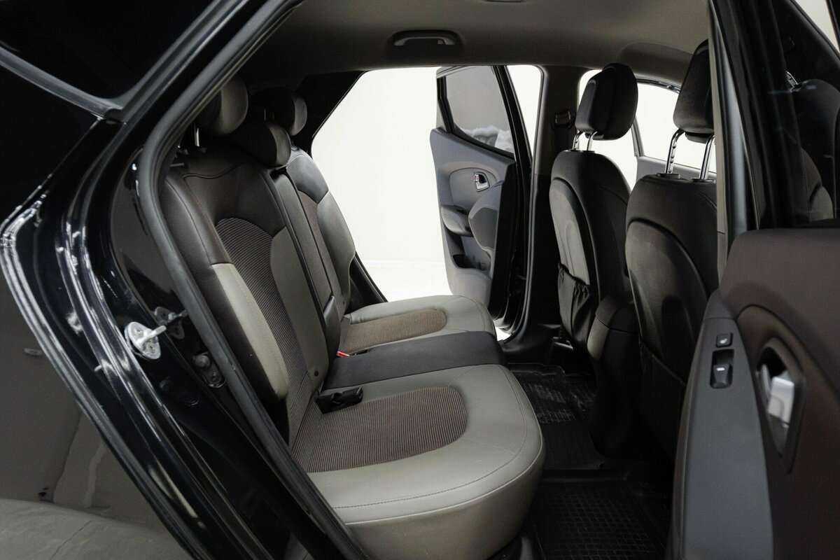 Hyundai ix35 б/у, 2014, Автоматическая. Фото: #13