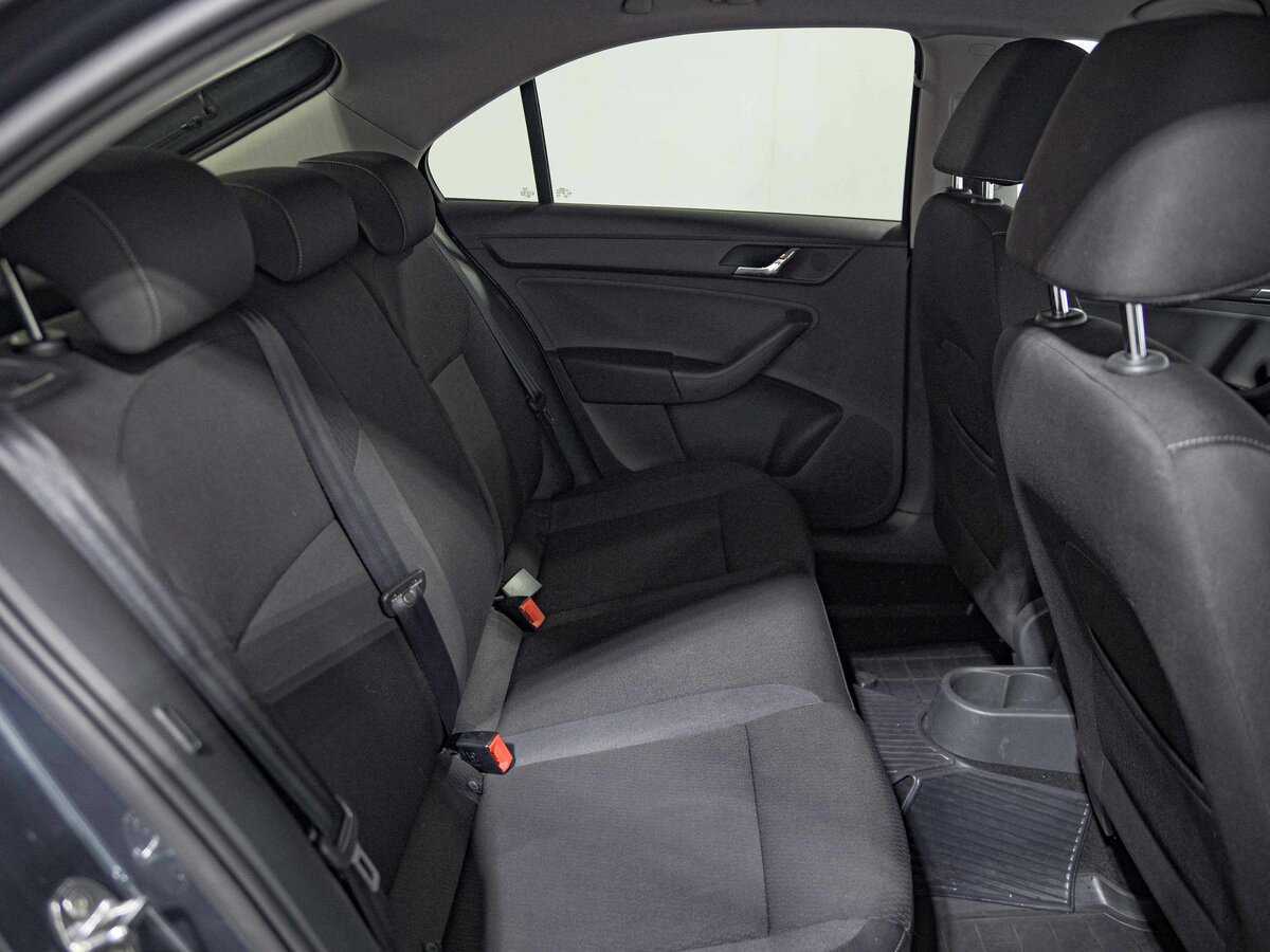 Skoda Rapid б/у, 2015, Механическая. Фото: #11