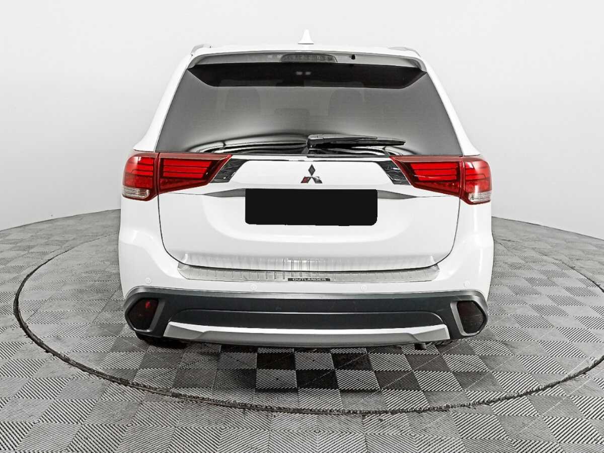 Mitsubishi Outlander б/у, 2018, Вариатор. Фото: #5