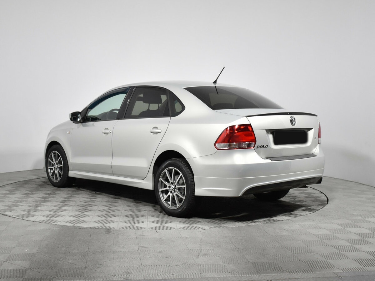 Volkswagen Polo б/у, 2014, Механическая. Фото: #6