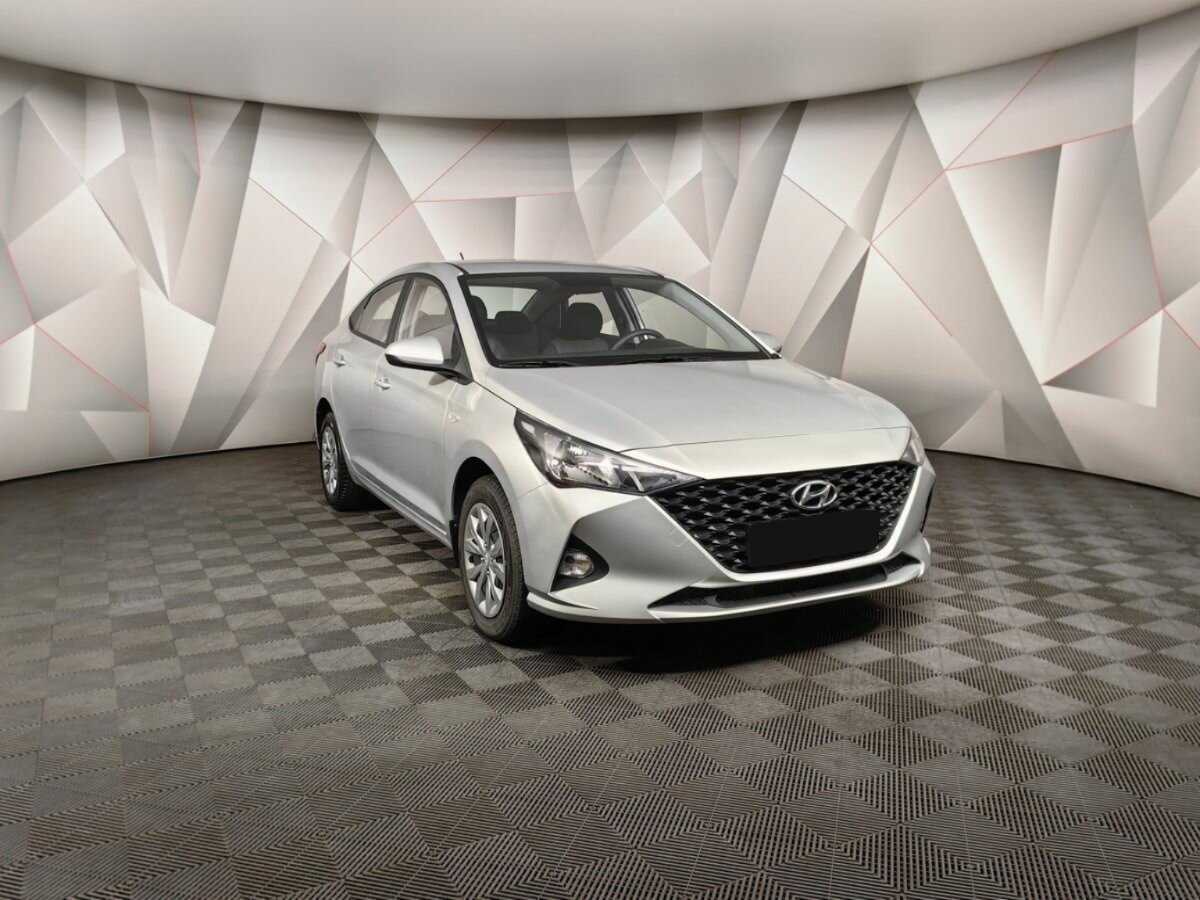 Hyundai Solaris б/у, 2021, Автоматическая. Фото: #2