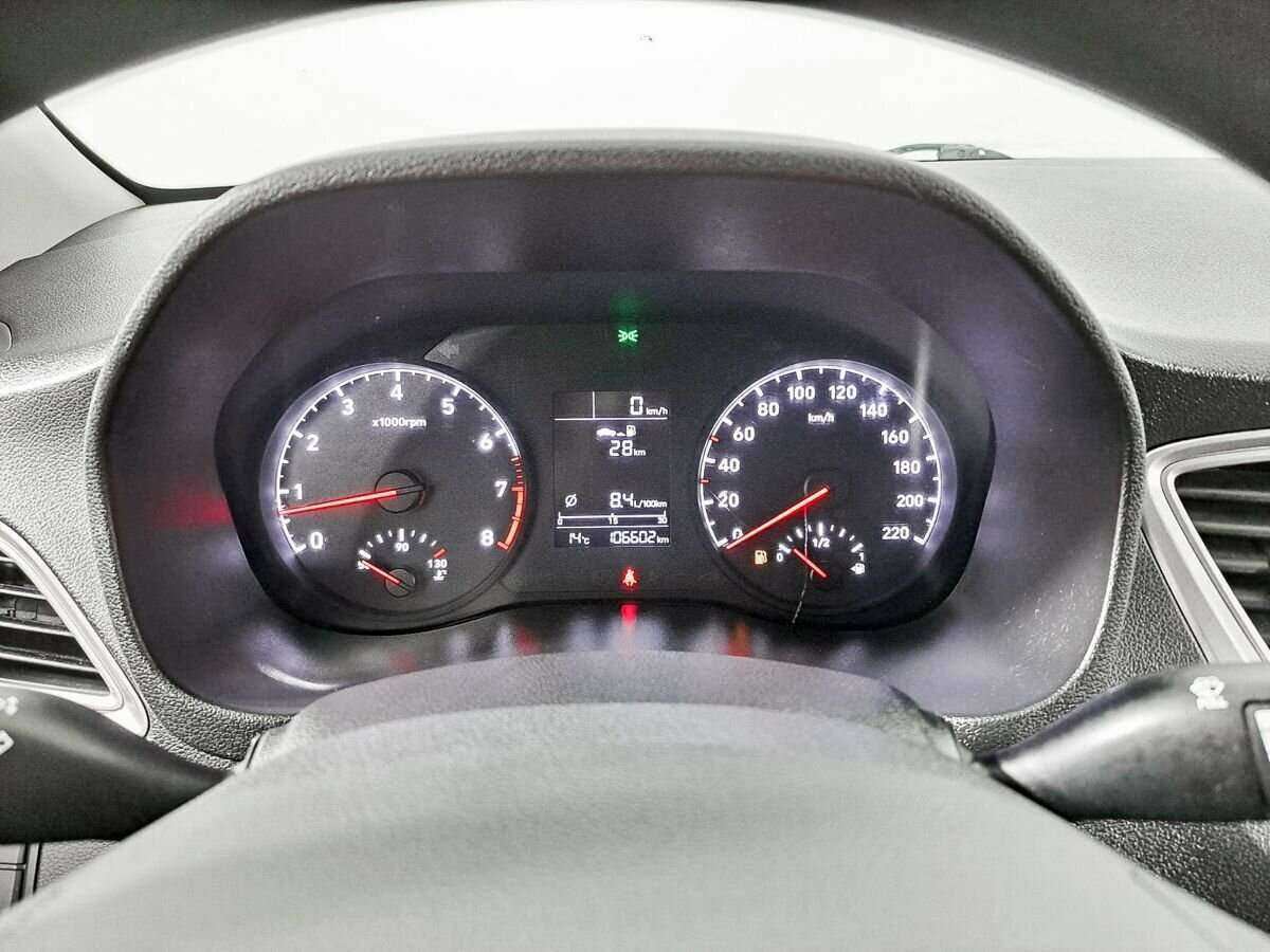 Hyundai Solaris б/у, 2019, Механическая. Фото: #9