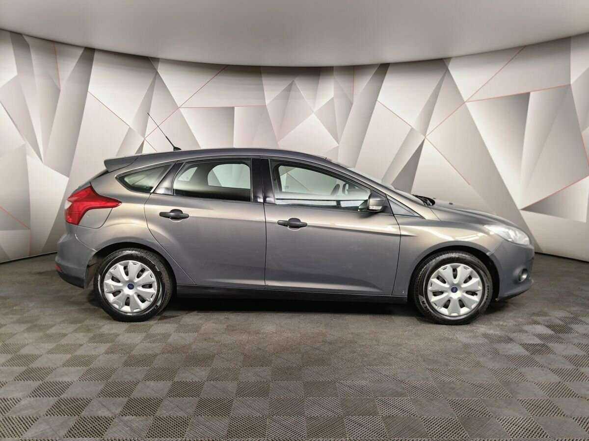 Ford Focus б/у, 2012, Механическая. Фото: #5