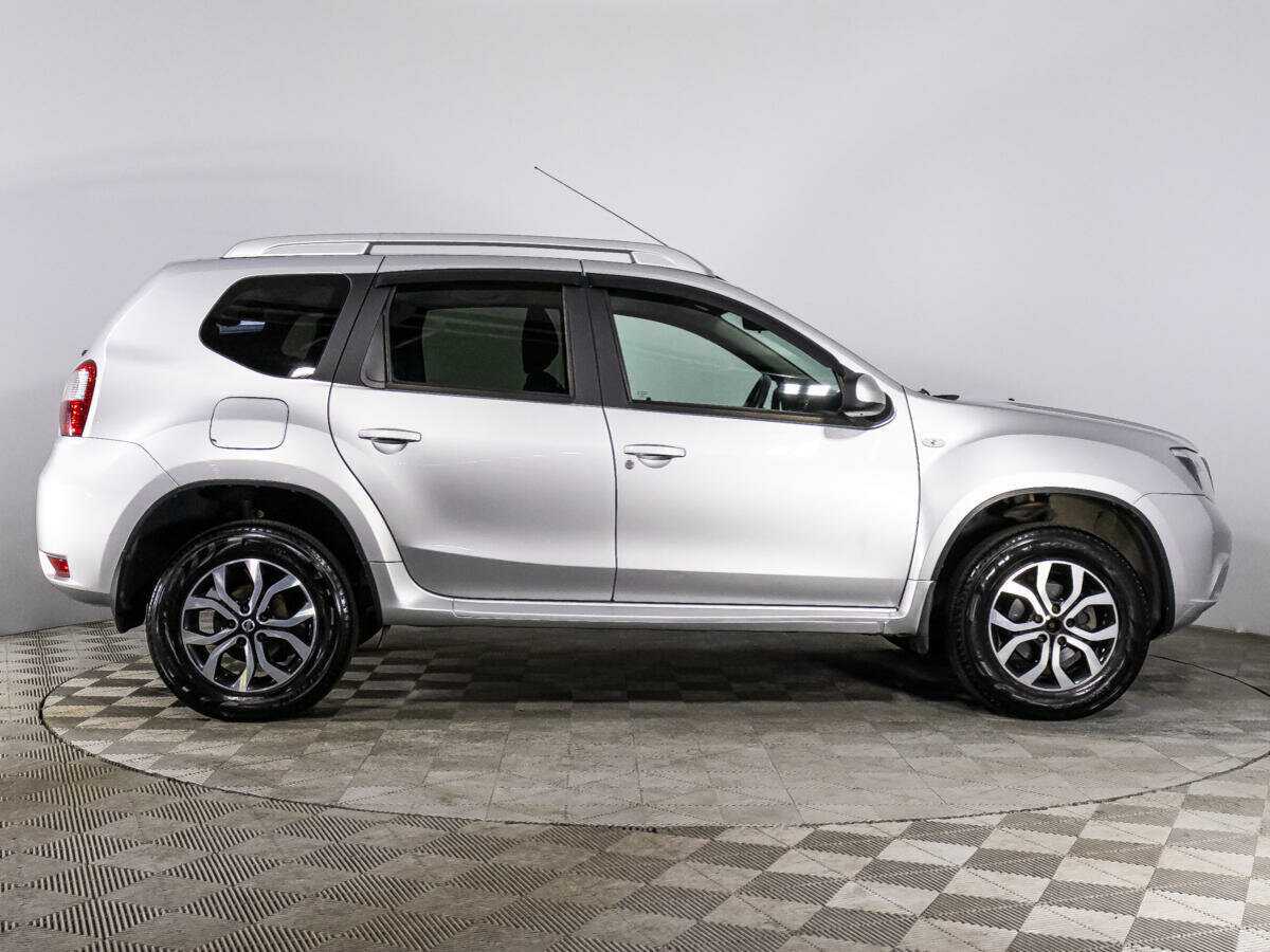 Nissan Terrano б/у, 2018, Автоматическая. Фото: #3