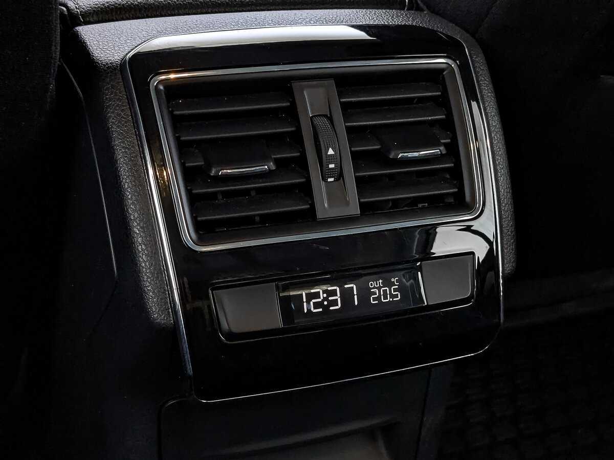 Skoda Superb б/у, 2017, Роботизированная. Фото: #28