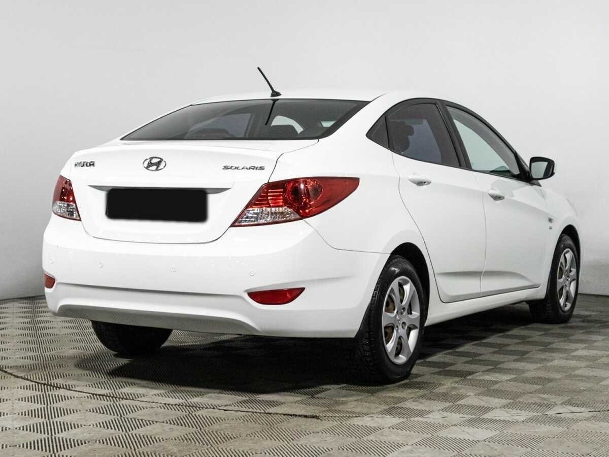 Hyundai Solaris б/у, 2013, Механическая. Фото: #4