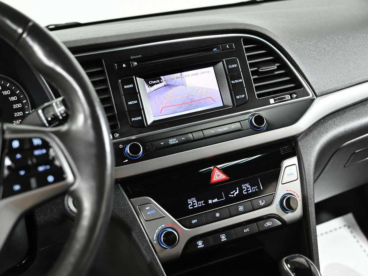 Hyundai Elantra б/у, 2018, Автоматическая. Фото: #5