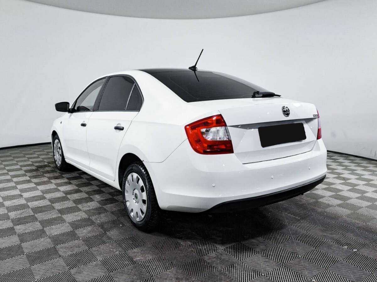 Skoda Rapid б/у, 2017, Автоматическая. Фото: #6